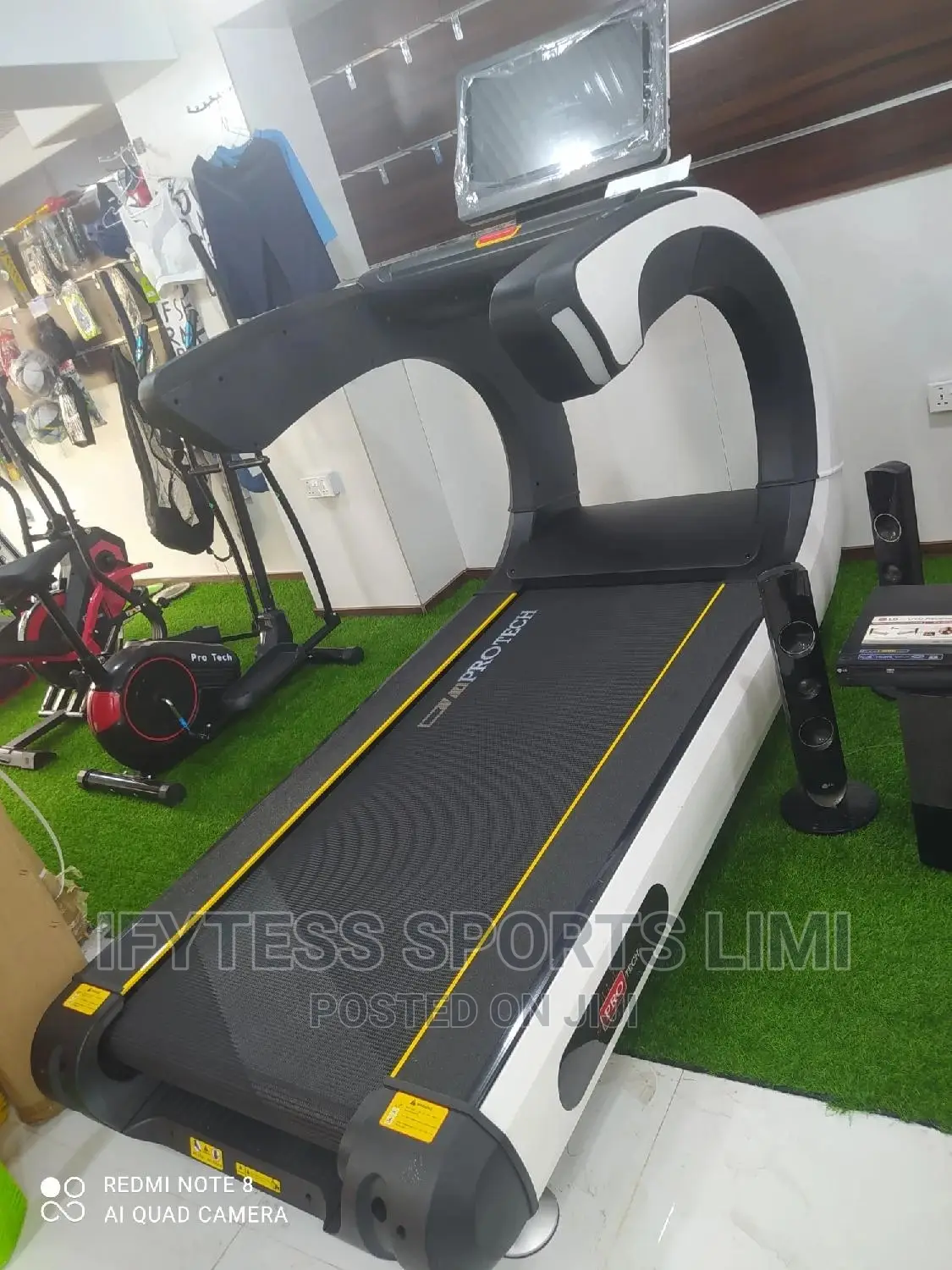 Pro-Tech Complete 8hp Commercial Heavy Duty Treadmill