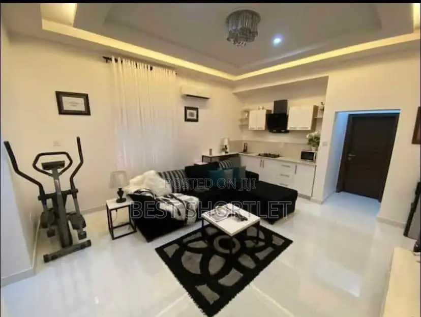 Luxury 1 Bedroom Lekki Phase 1