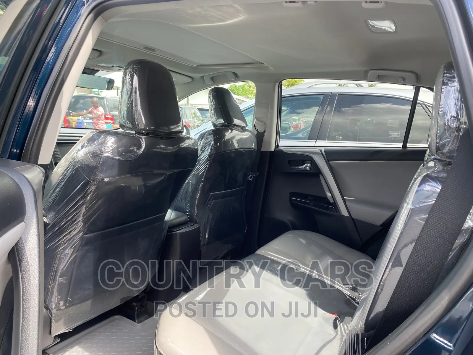 Toyota RAV4 2017 Matt Black