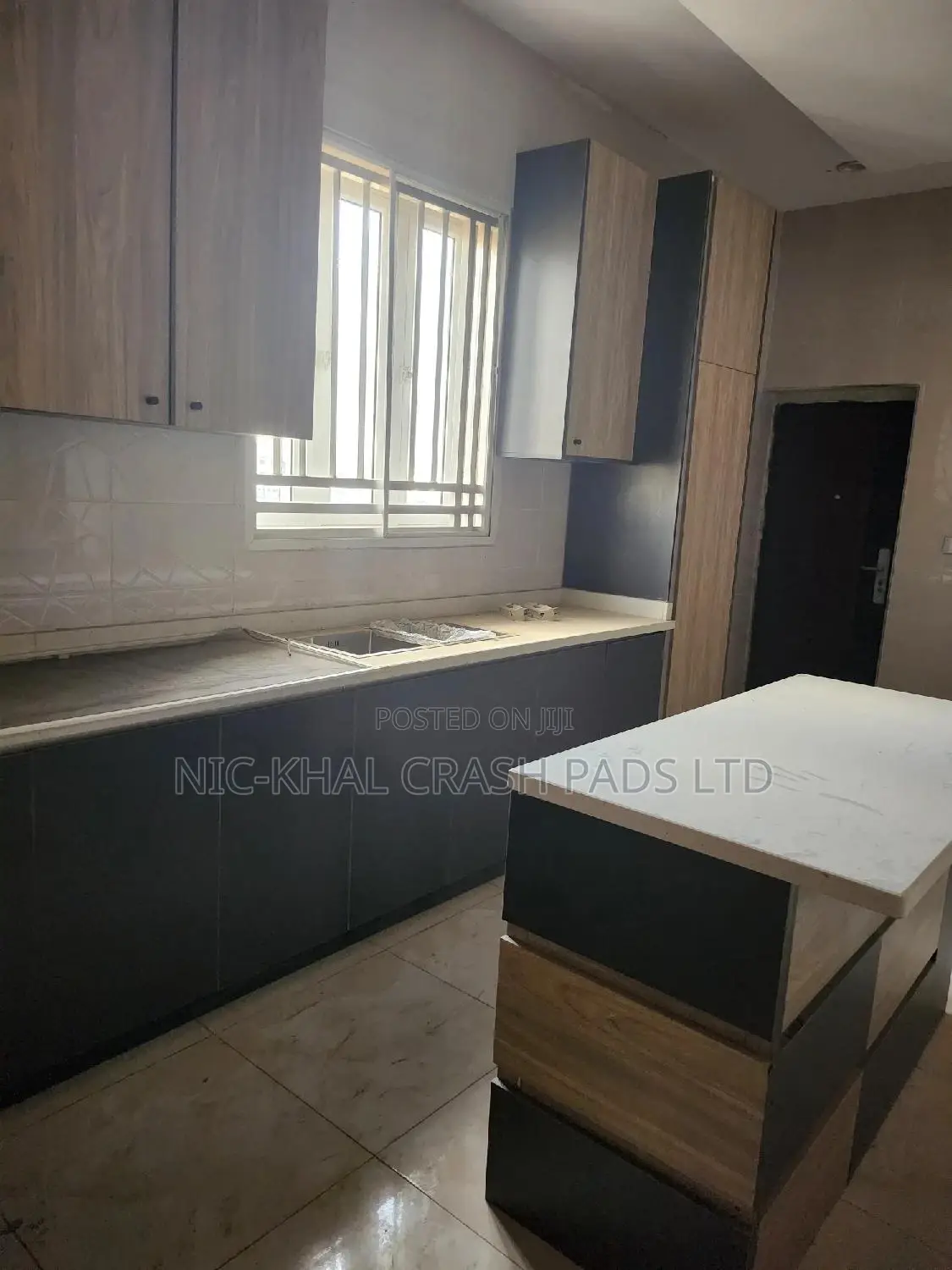 5bdrm Duplex in Mini Estate, Katampe Extension for sale