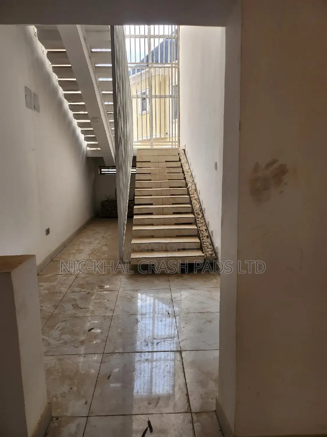 5bdrm Duplex in Mini Estate, Katampe Extension for sale