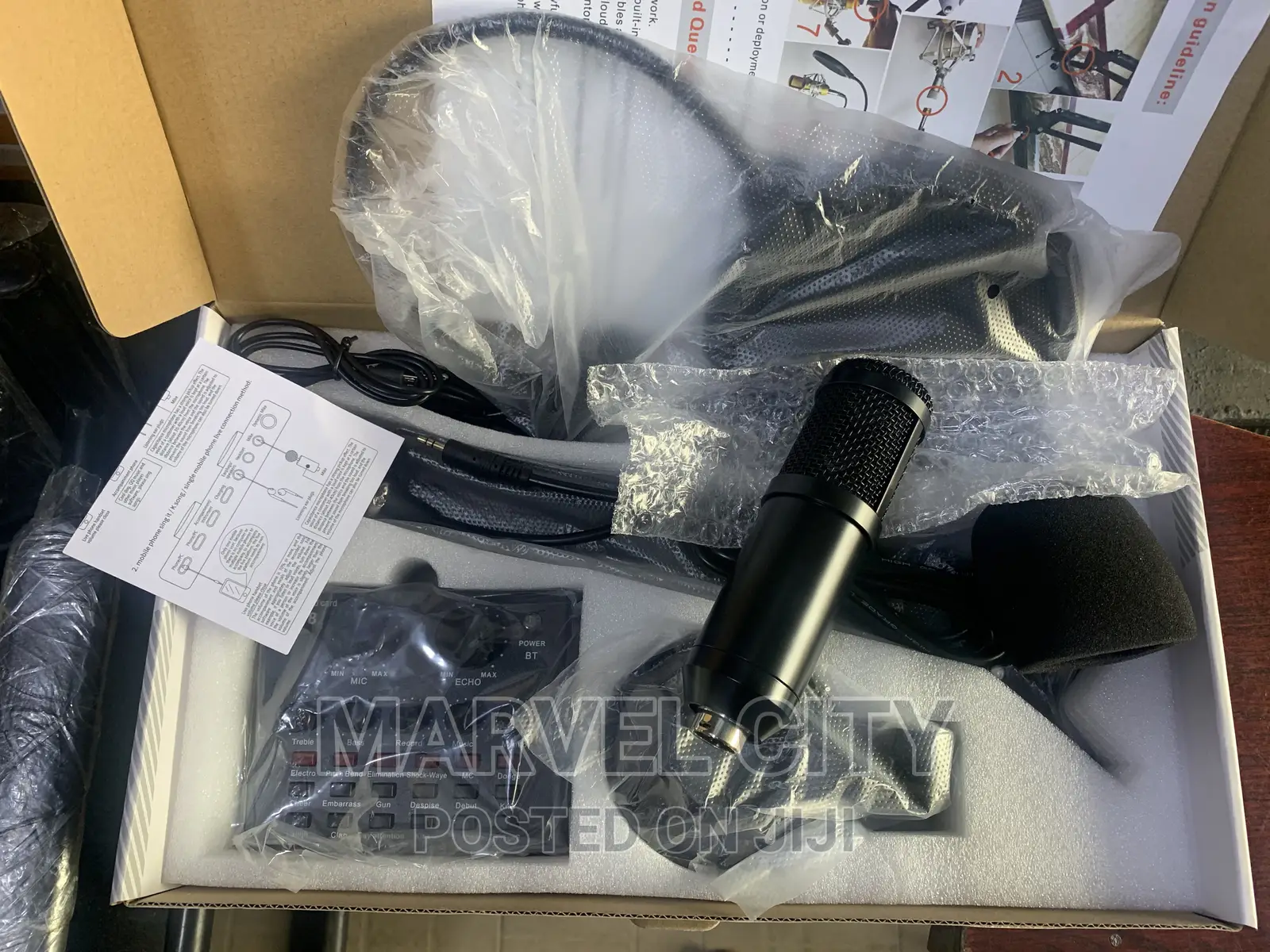 Quality Studio Microphone With Soundcard