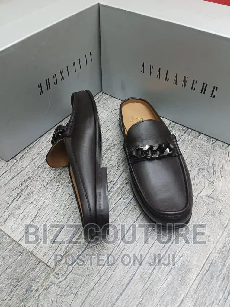 Original Italian AVALANCHE Half Shoes Available in Store