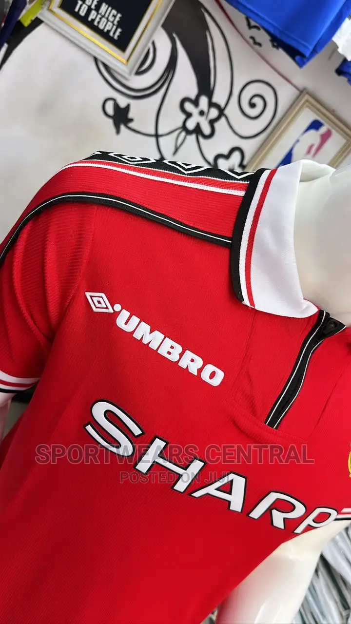 Manchester United Red Umbro Vintage/Retro Old Jersey
