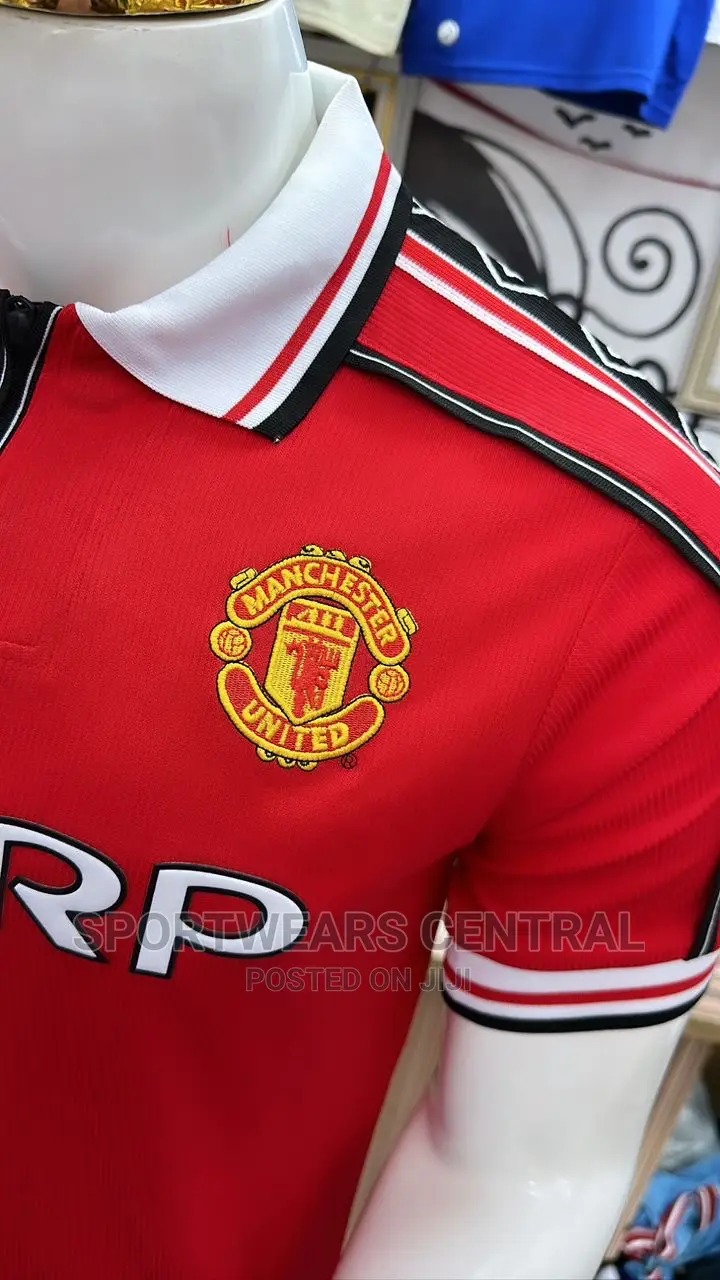 Manchester United Red Umbro Vintage/Retro Old Jersey