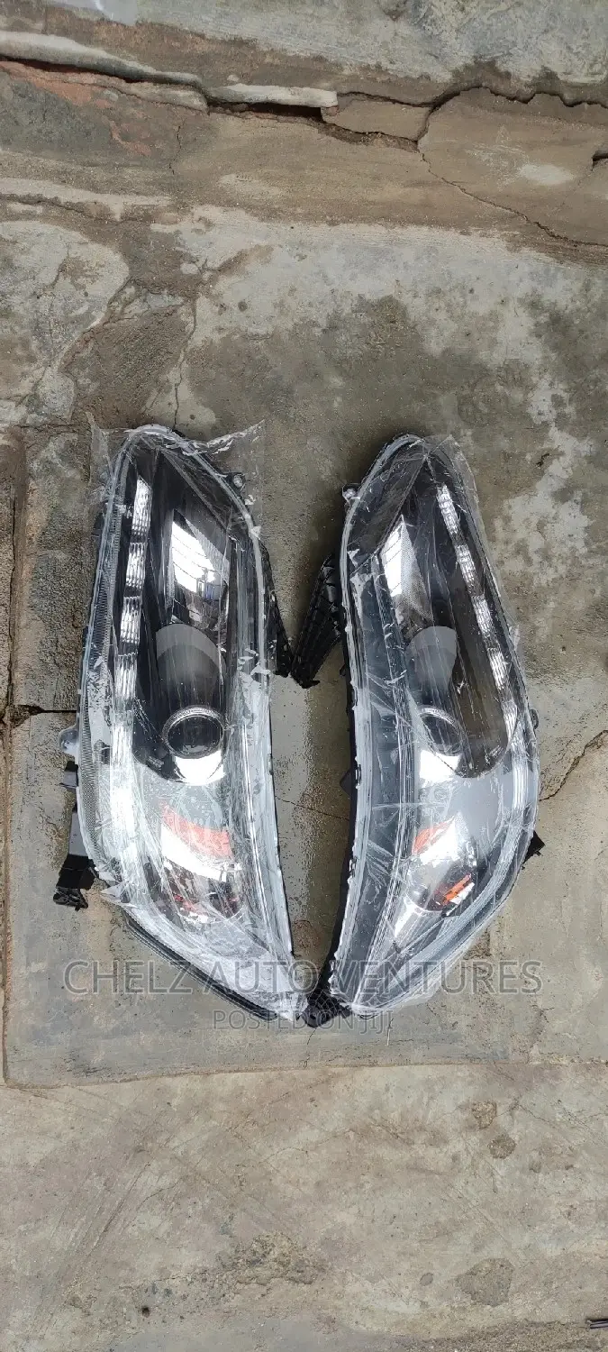Head Lamp Honda Accord 2013 With Led Daylight