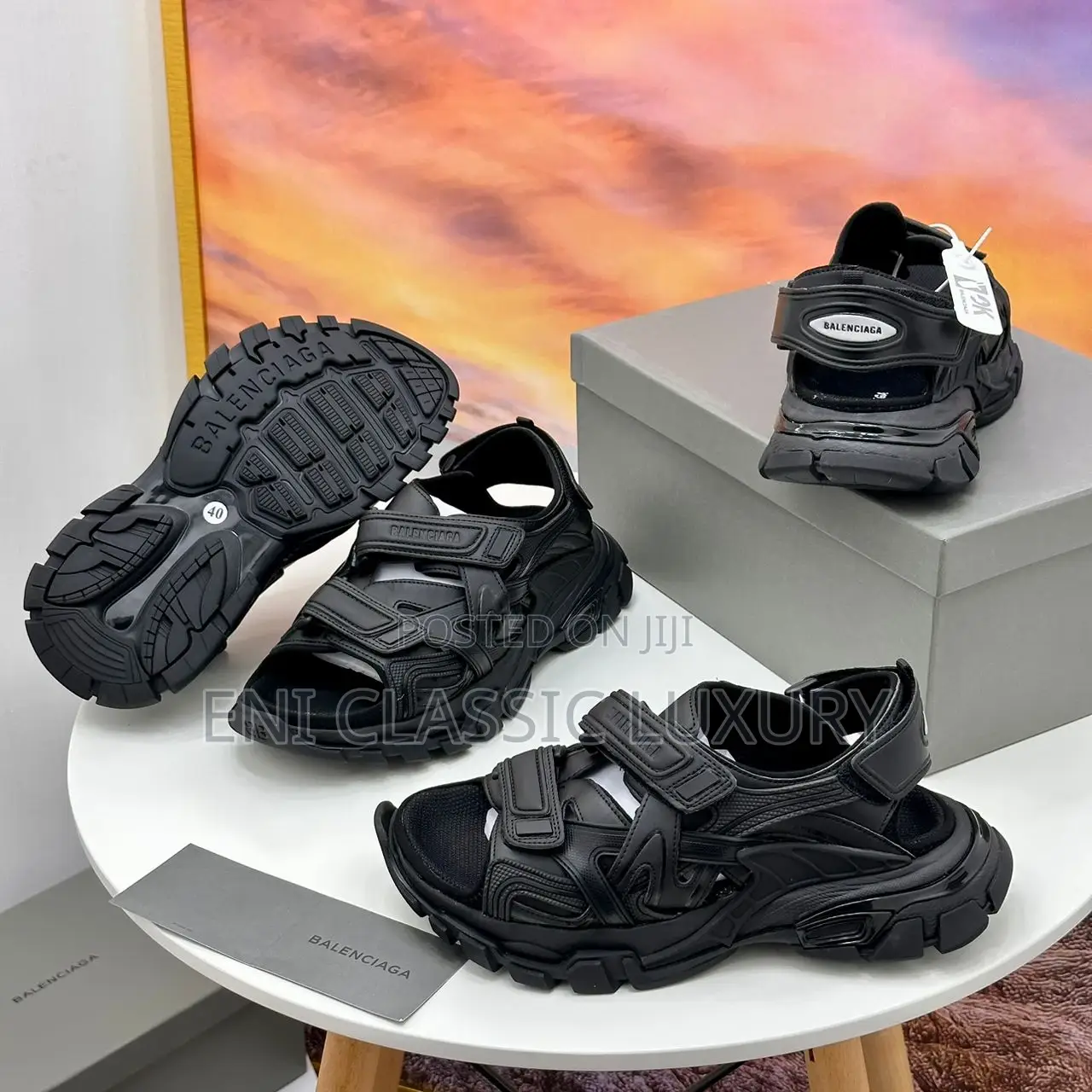 Original Luxury Outfit Balenciaga Sandals Available in Store