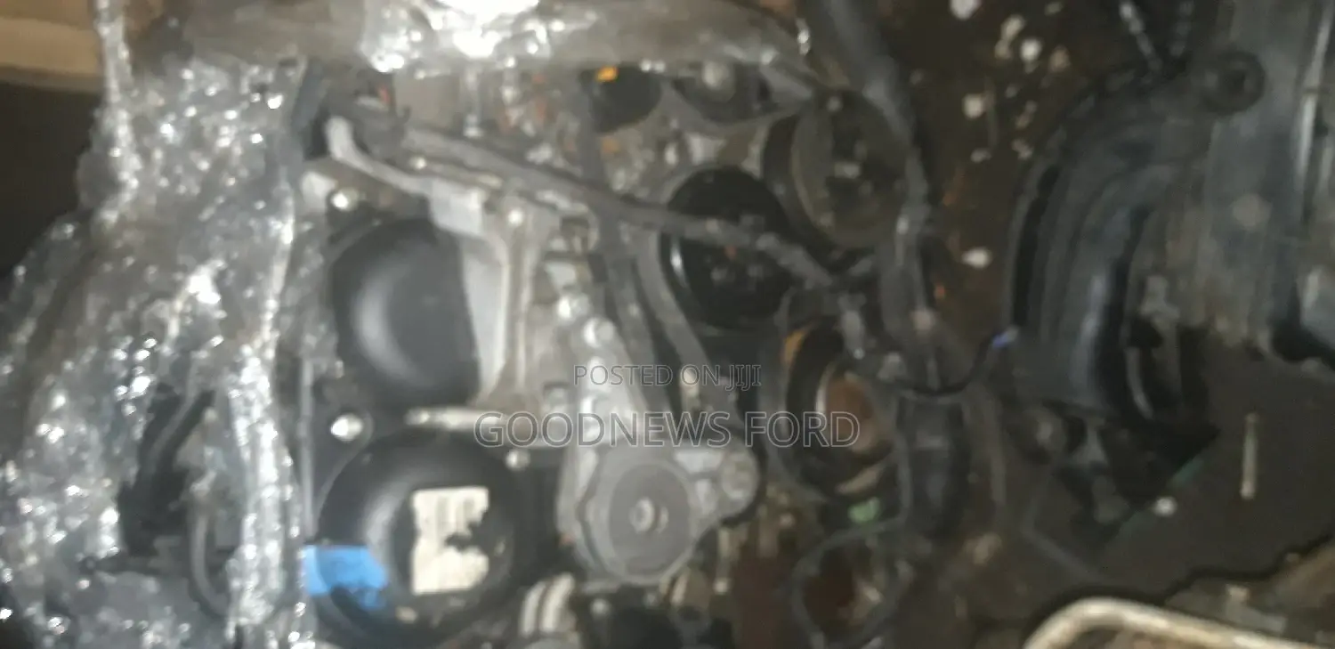 Complete Engine and Gearbox Ford Escape1.6 4 Plug 2013
