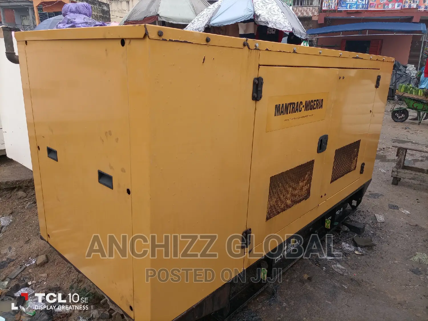 110kva Soundproof CAT Mantrac Perkins Generator
