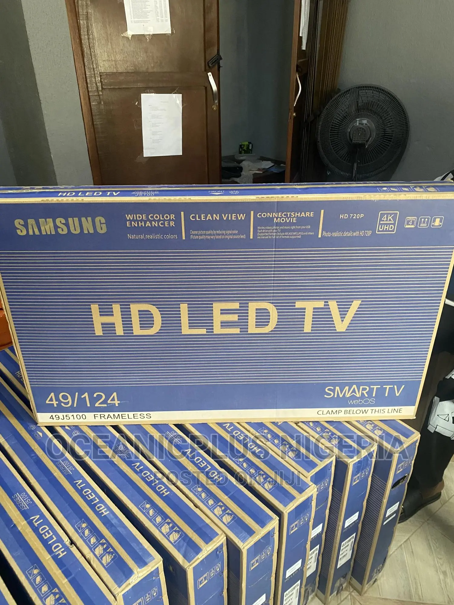 New Modern Samsung 49'' Smart TV Available
