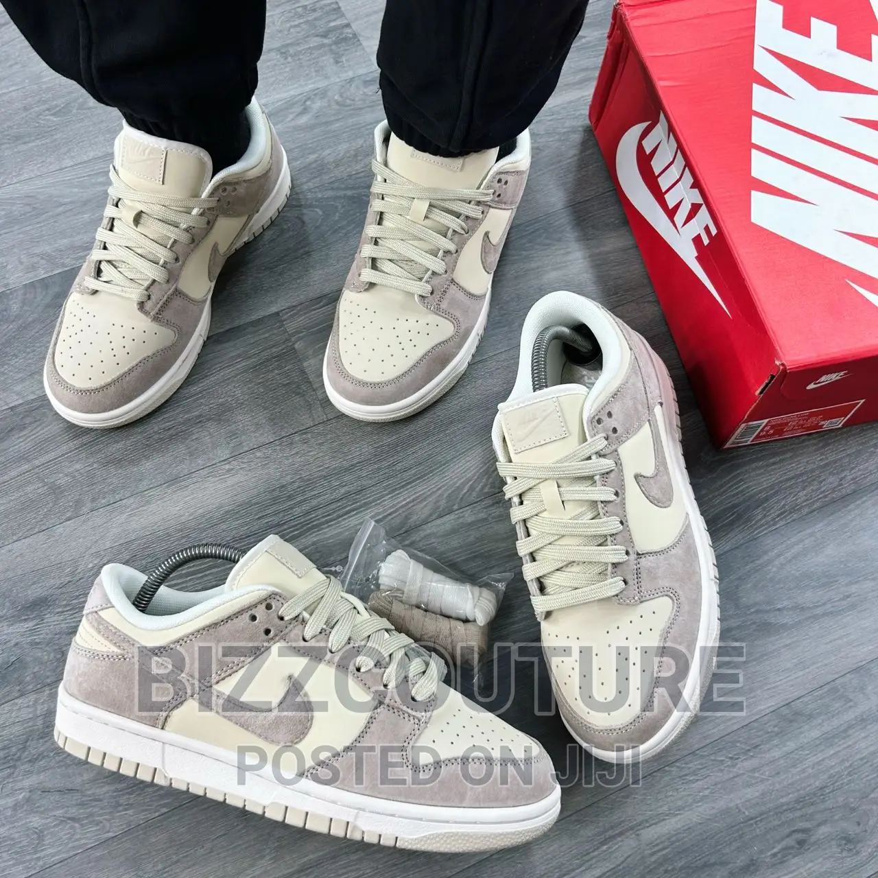 Original NIKE SB Dunks Sneakers Available in Store