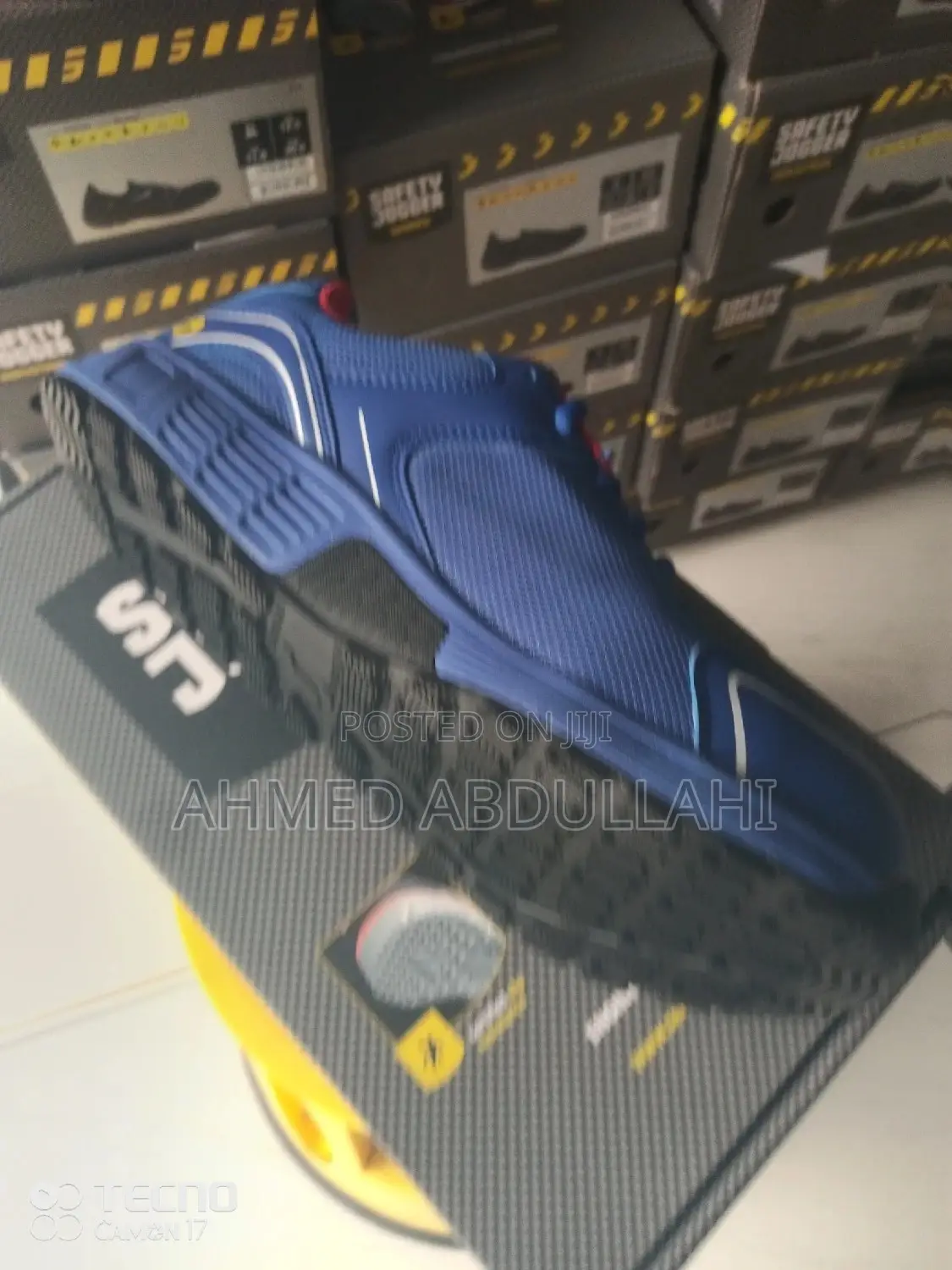 Safety Jogger Shoe AAK S1P LOW