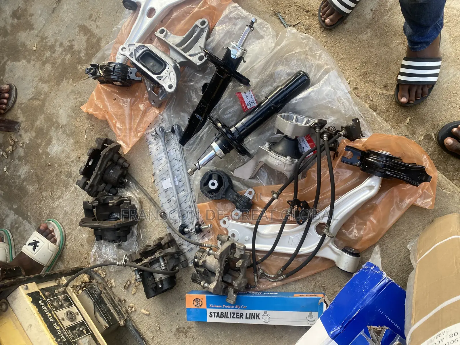 Shocks,Brake Pads,Low Arms,Tie Rod Ends,Engine Seat