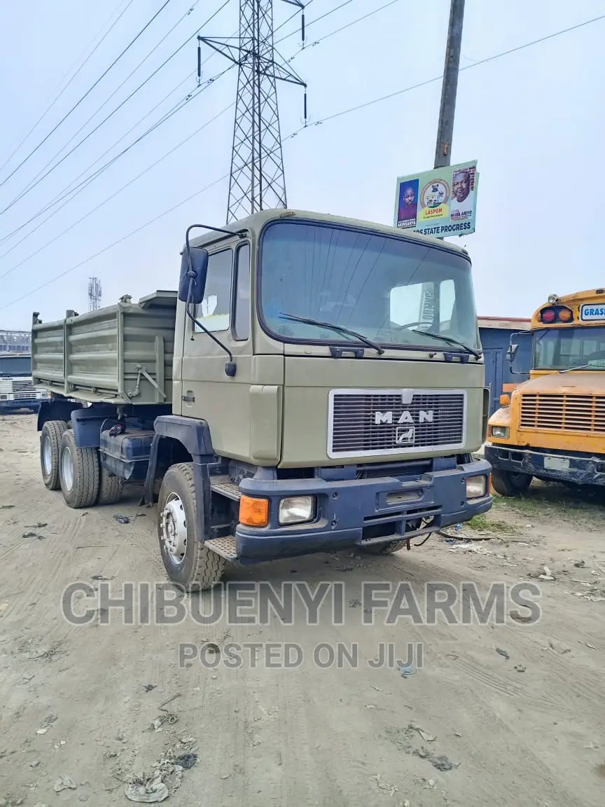 MAN Diesel Tipper 10 Tyres 35tons 2000 Grey