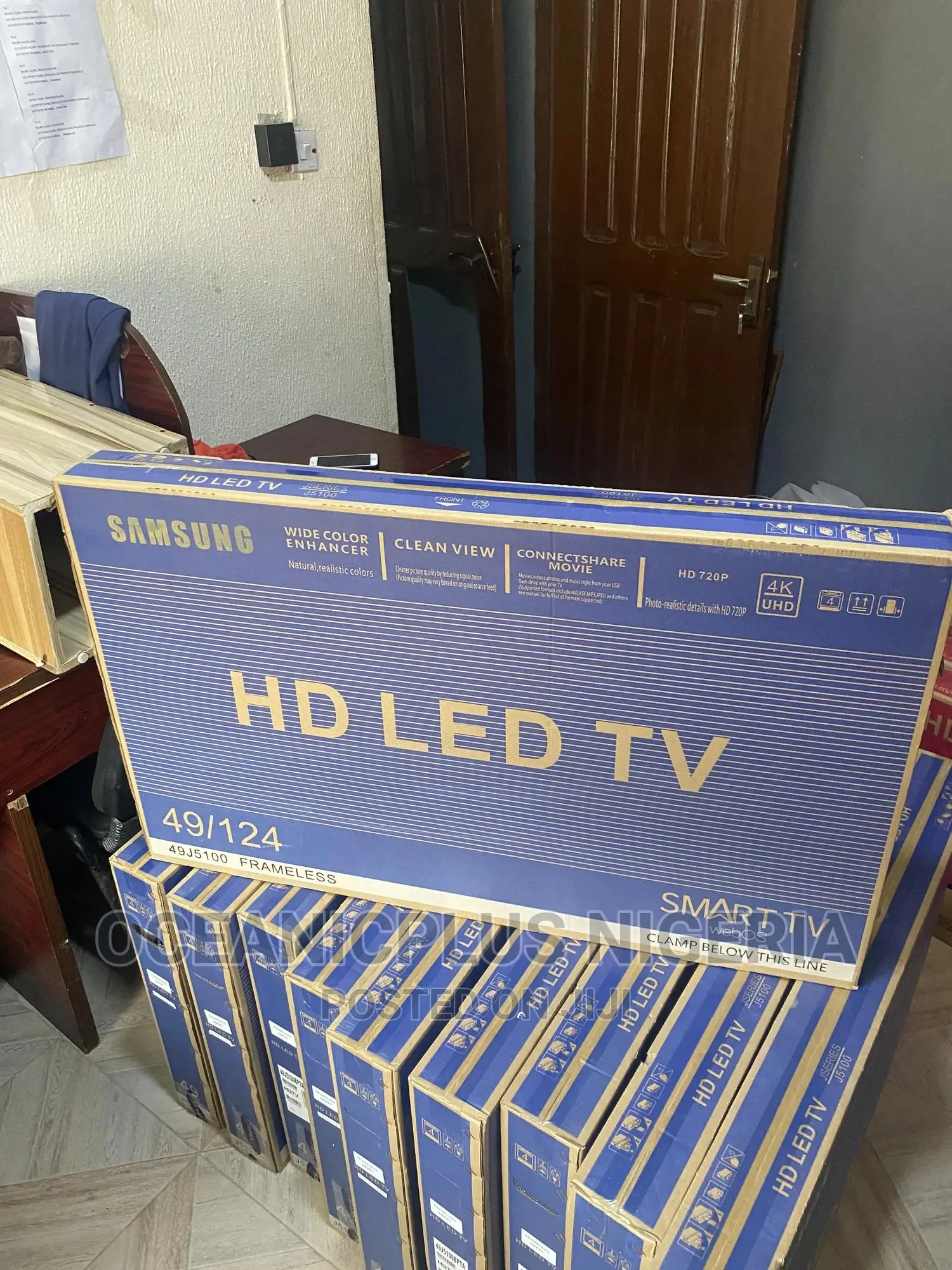 New in Samsung 49 Inches / 49J5100 Available