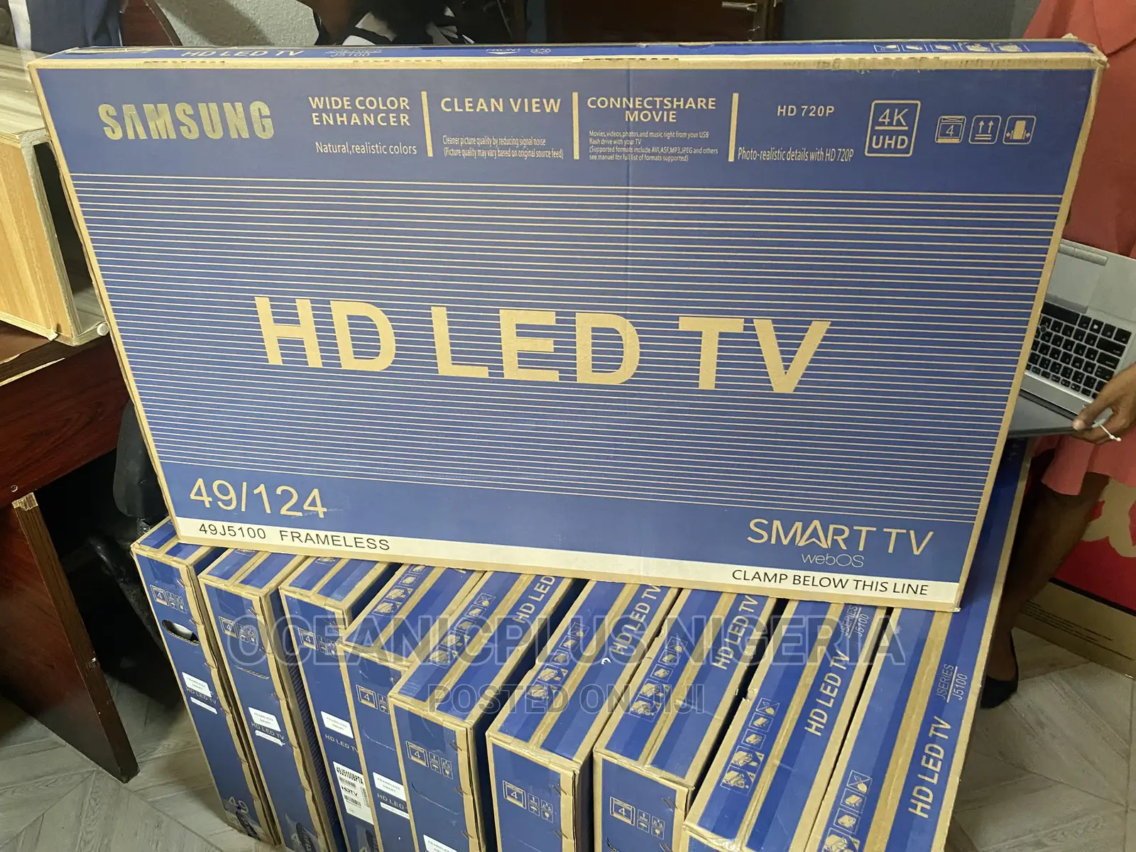 Original Samsung 49 Inches / Frameless Smart TV / Uhd