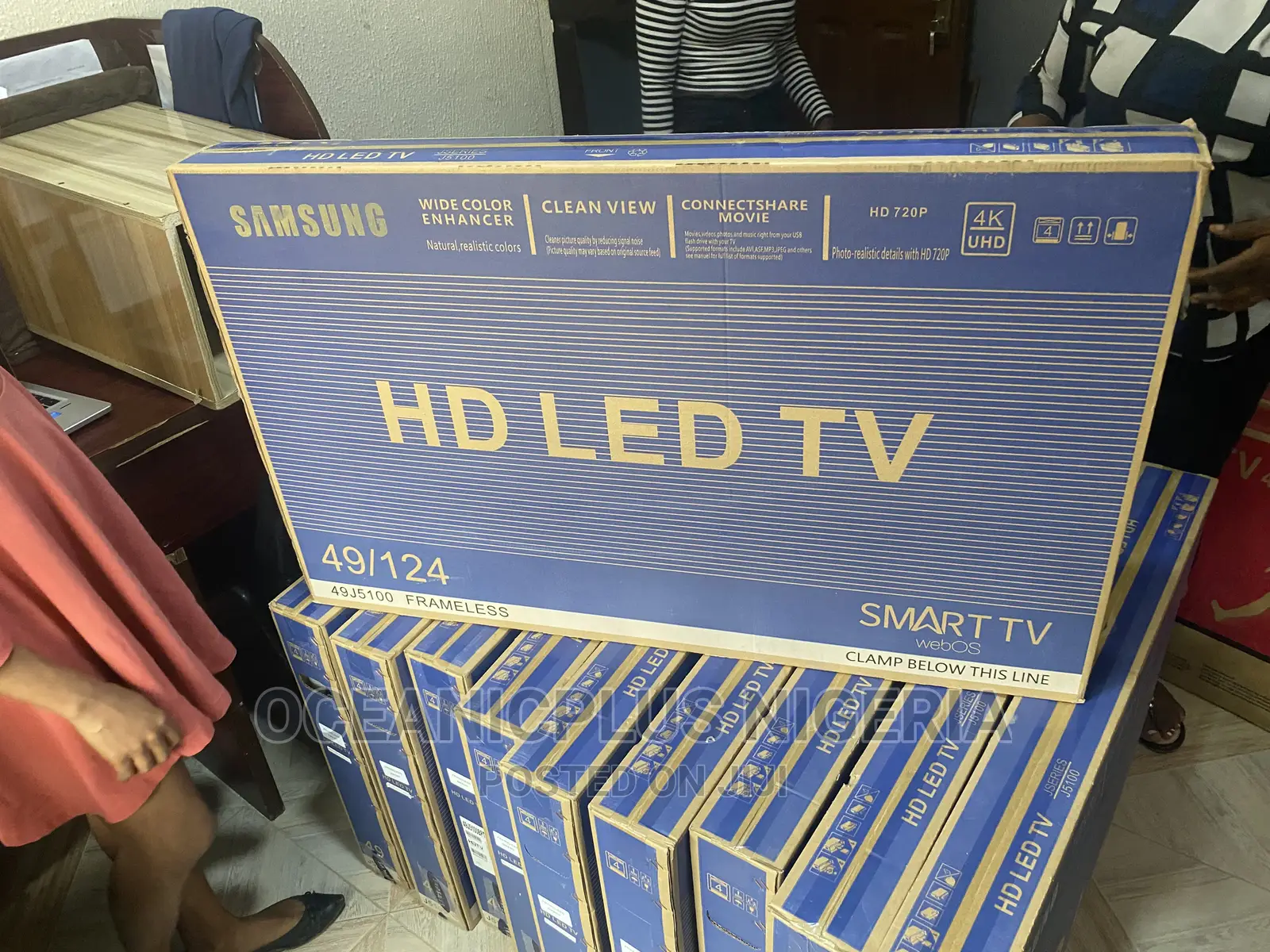 Top Selling Samsung 49'' Smart TV Frameless /Uhd