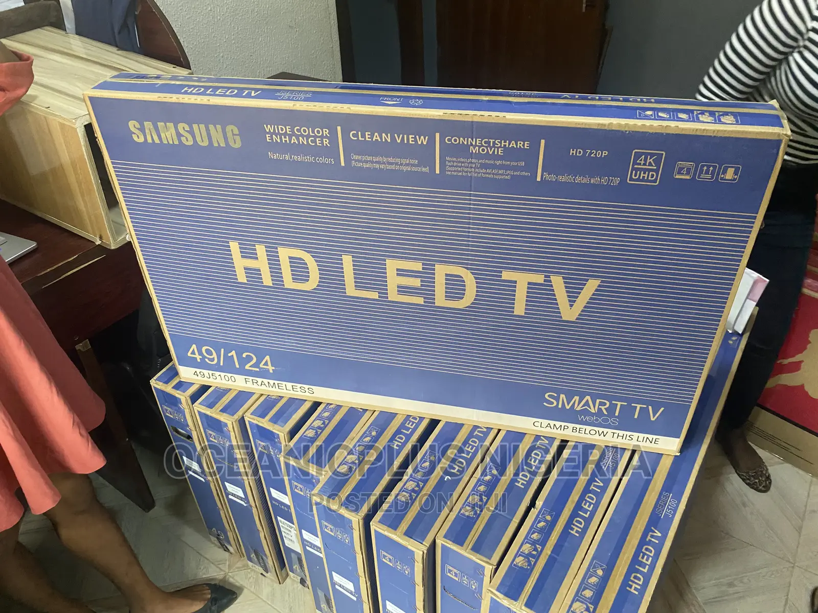 Top Selling Samsung 49'' Smart TV Frameless /Uhd