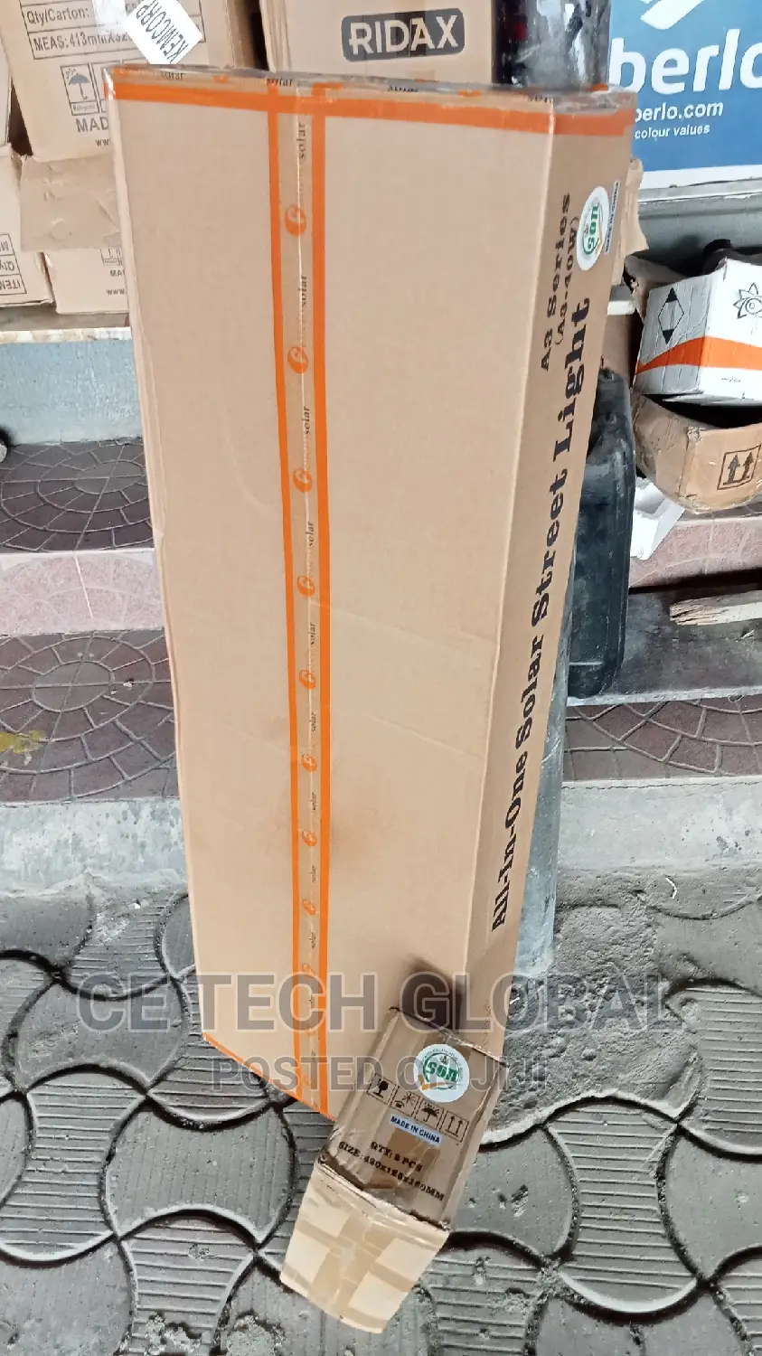 Felicity A3- 40w Solar Street Light