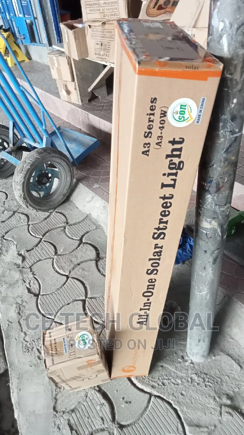 Felicity A3- 40w Solar Street Light
