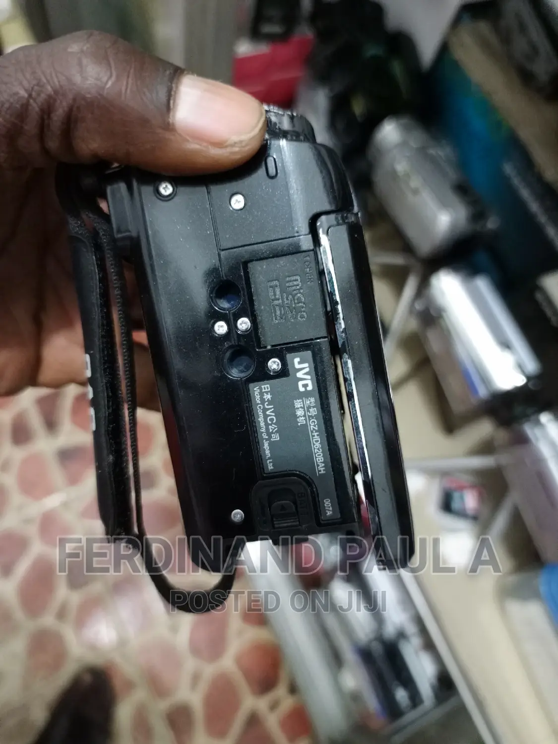 JVC HD Harddisk and Memory Card Camera