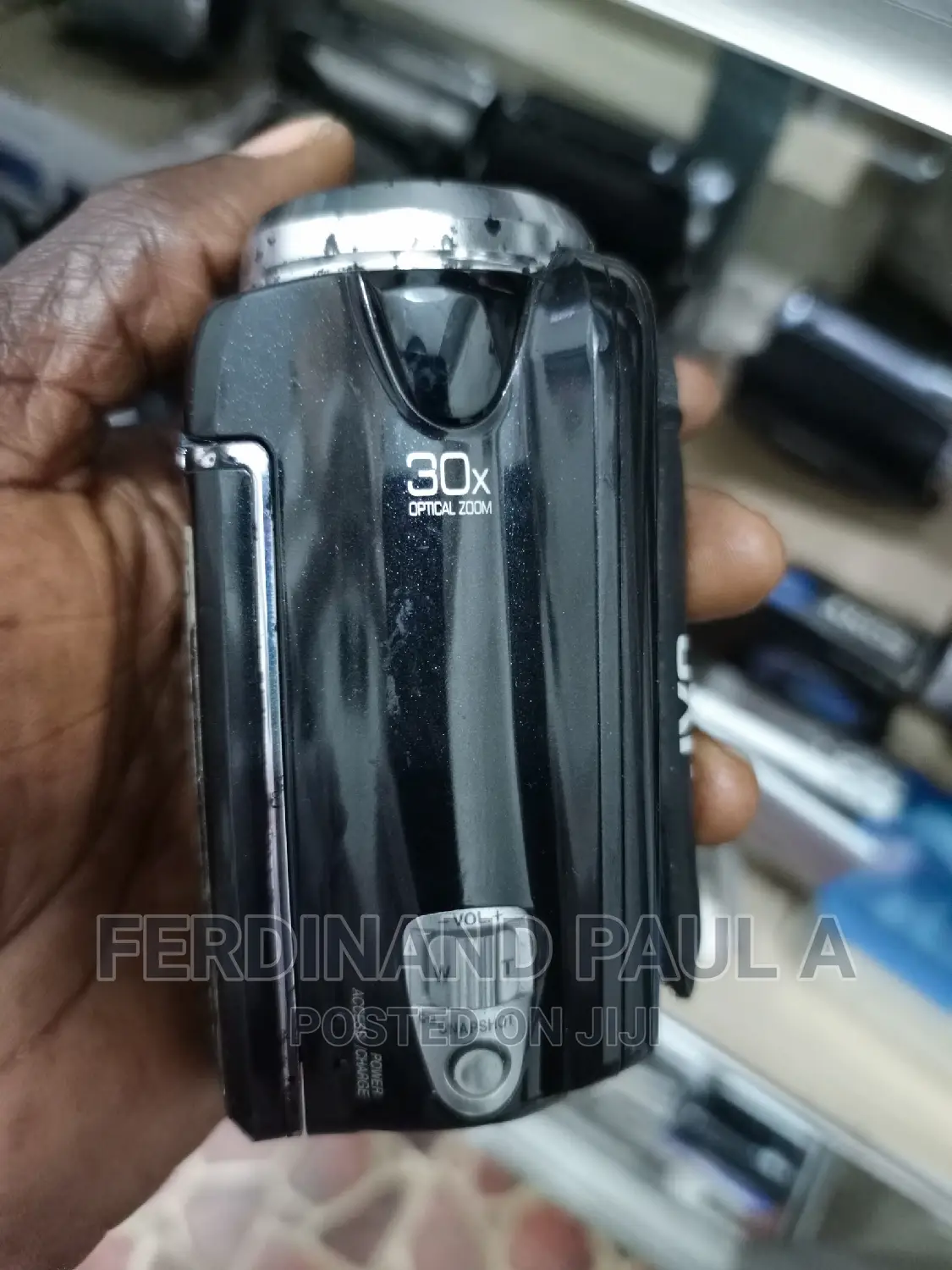JVC HD Harddisk and Memory Card Camera