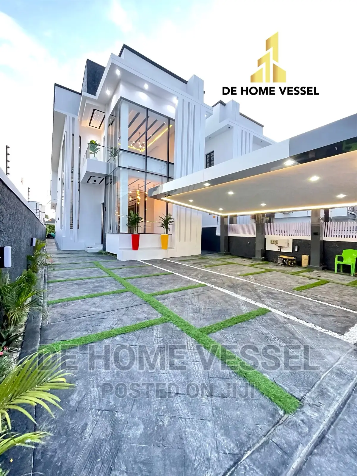 5bdrm Duplex in Lekki for sale