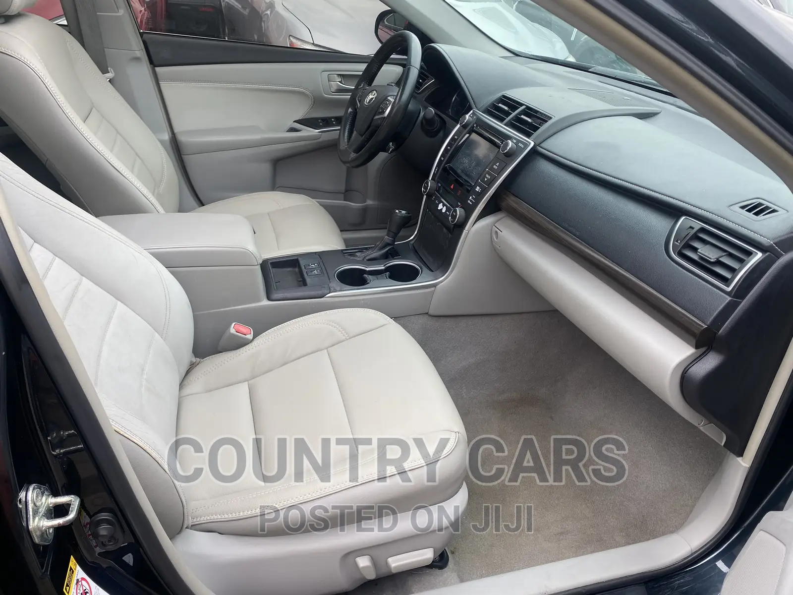 Toyota Camry 2016 Matt Black