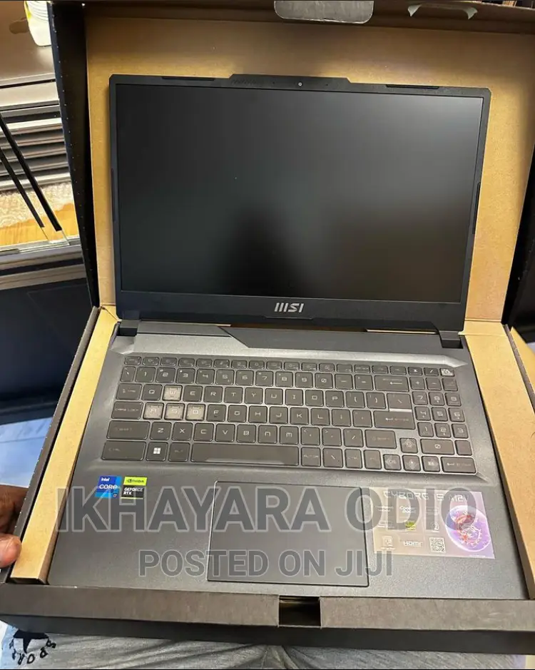 Laptop MSI 8GB Intel Core i7 SSD 512GB