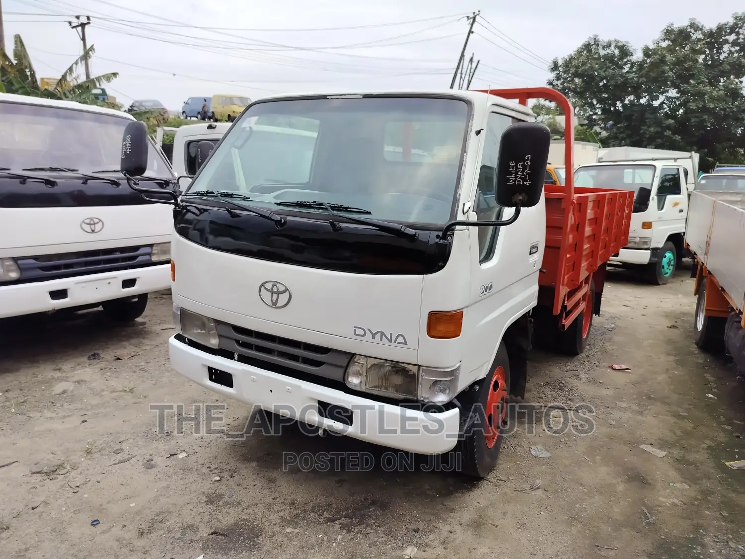 Toyota Dyna 200 Normal Hand