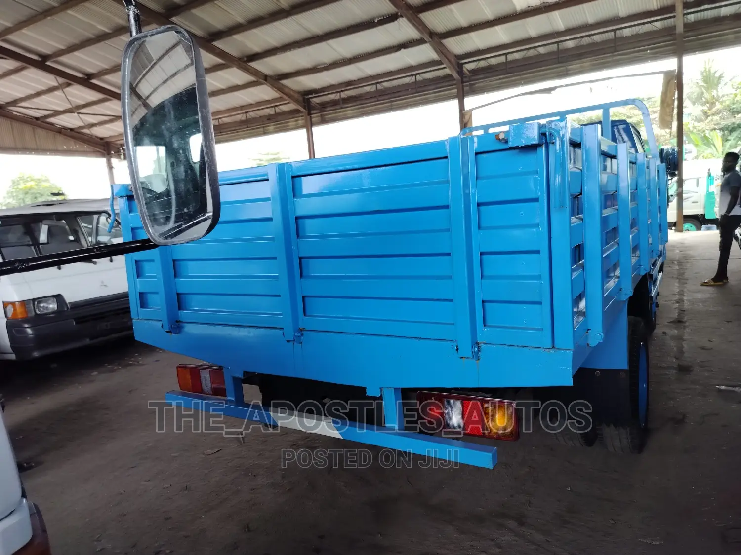 Toyota Dyna 200. For Heavy Loads