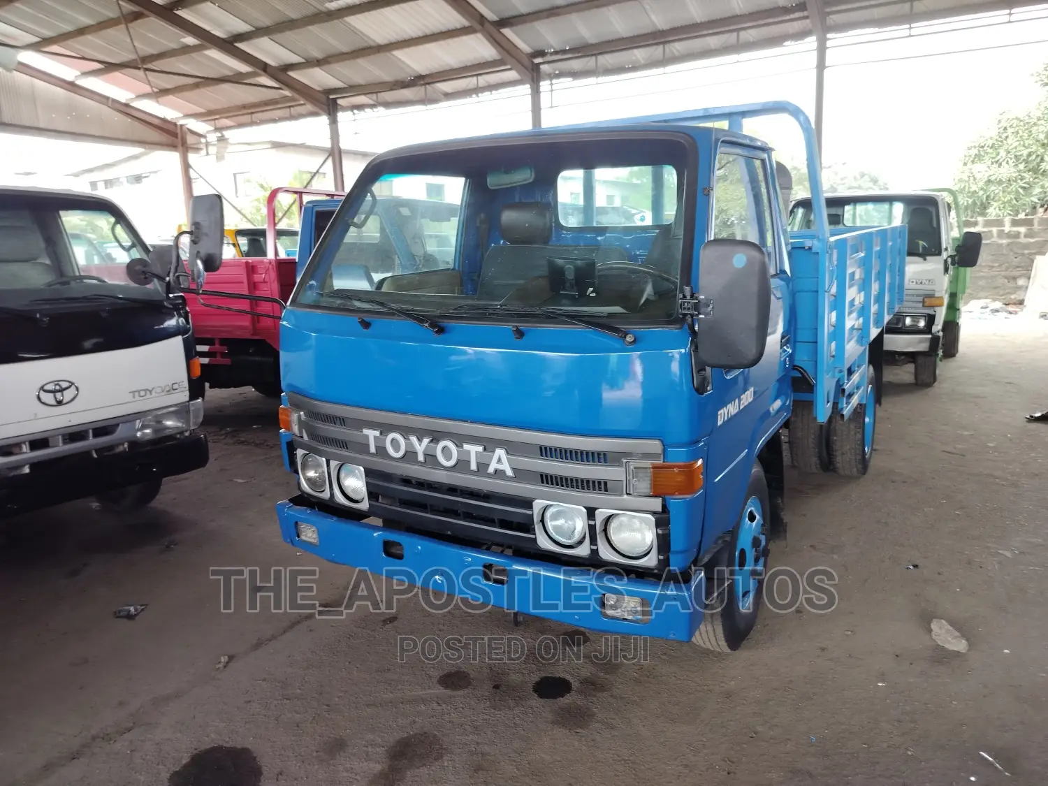 Toyota Dyna 200. For Heavy Loads