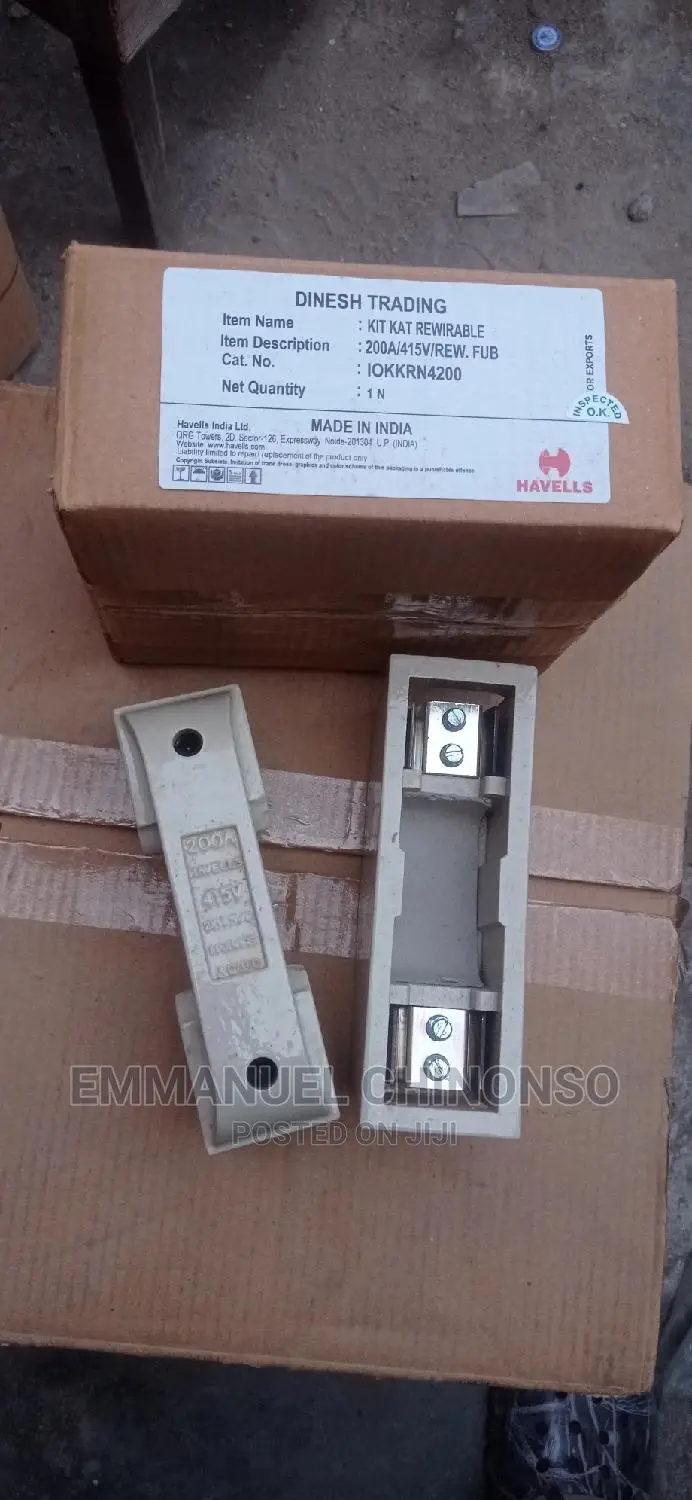 200A Havels Fuse and Base