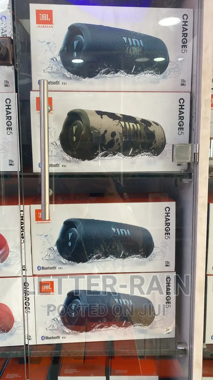 JBL Charge 5 Bluthoot Speaker