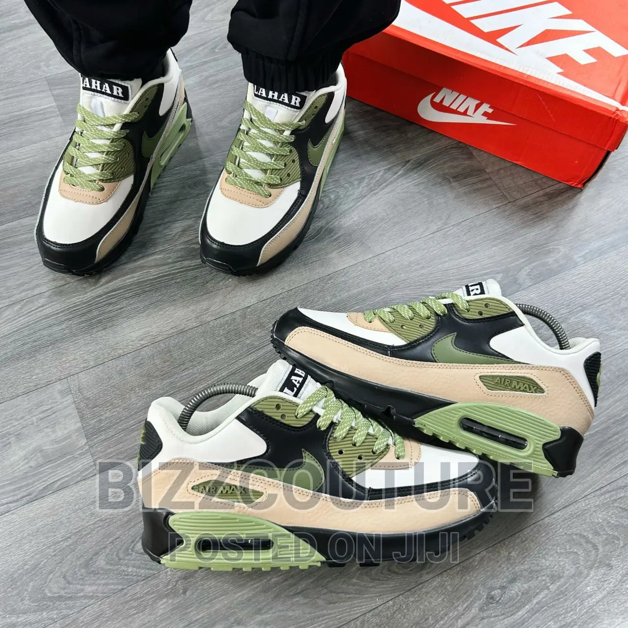 Original NIKE AIR MAX 090 ESCAPE Sneakers Available Instore