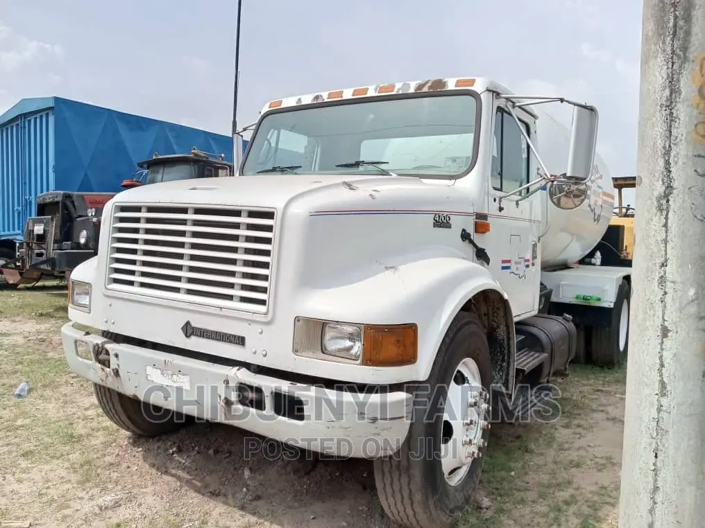 Cooking Gas LPG Tanker 6000 Liters