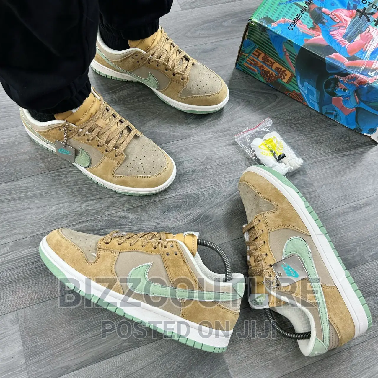 Original NIKE SB DUNK LOW Sneakers Available in Store