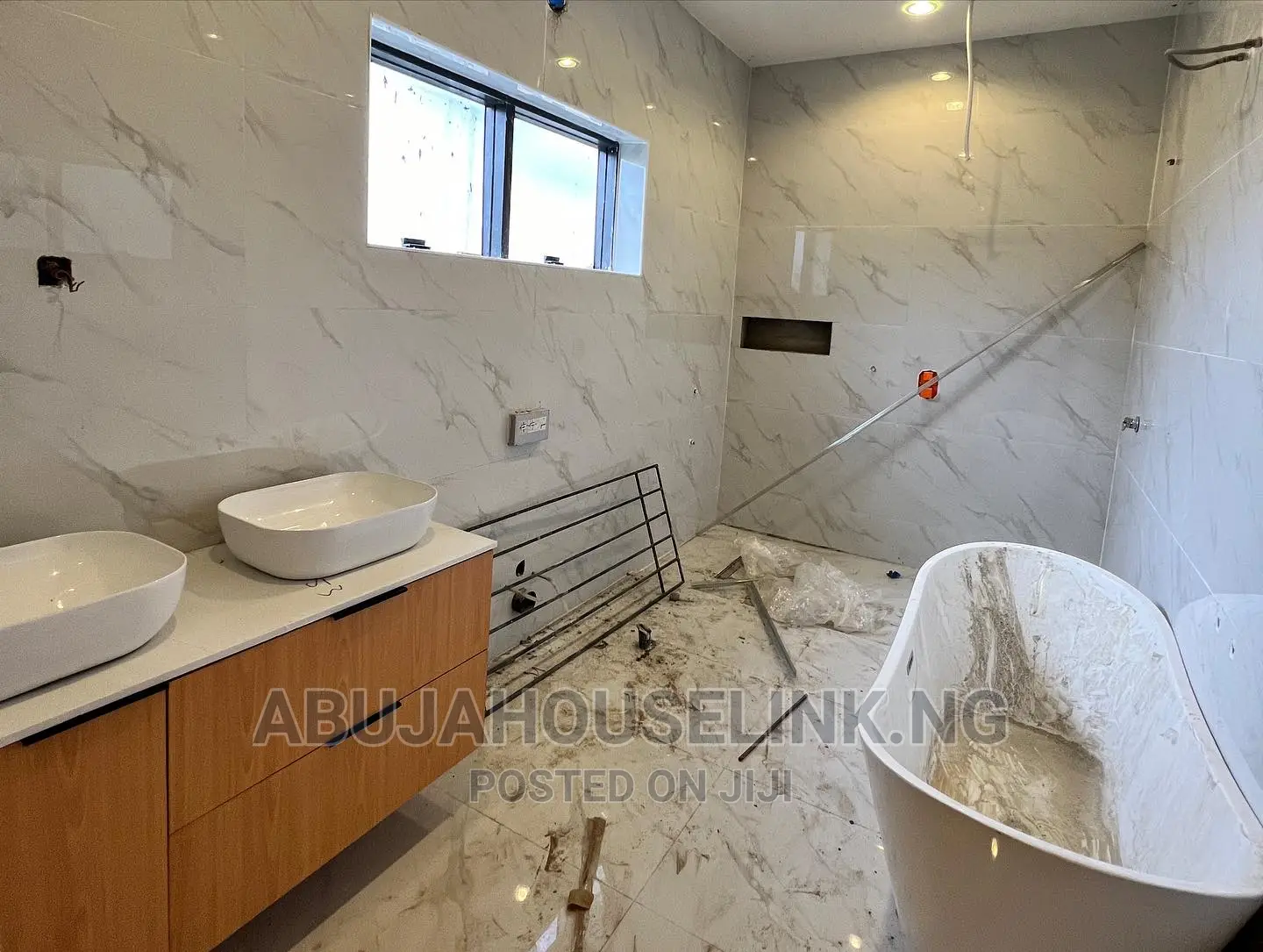 6bdrm Duplex in Gwarinpa Abuja for sale