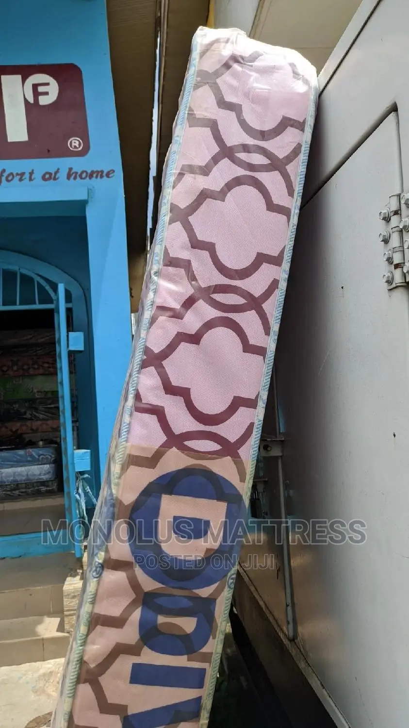 4 by 6 by 8 Inches Unifoam Mattress