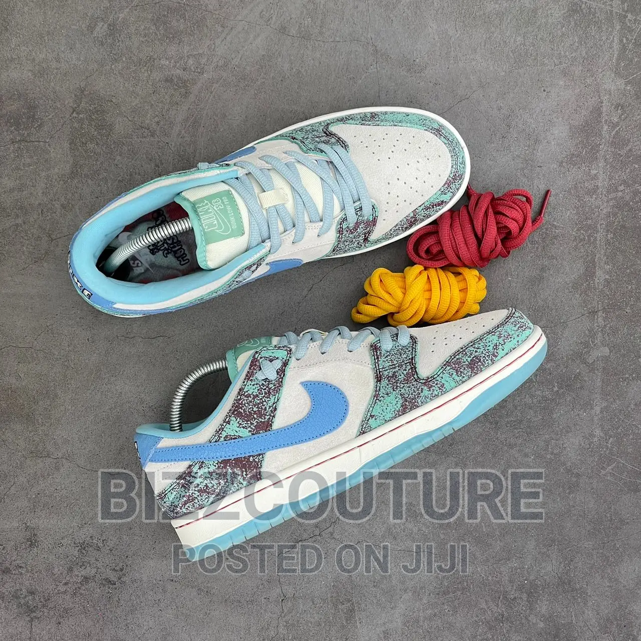 Original NIKE SB DUNK Low Crenshaw Skate Available in Store