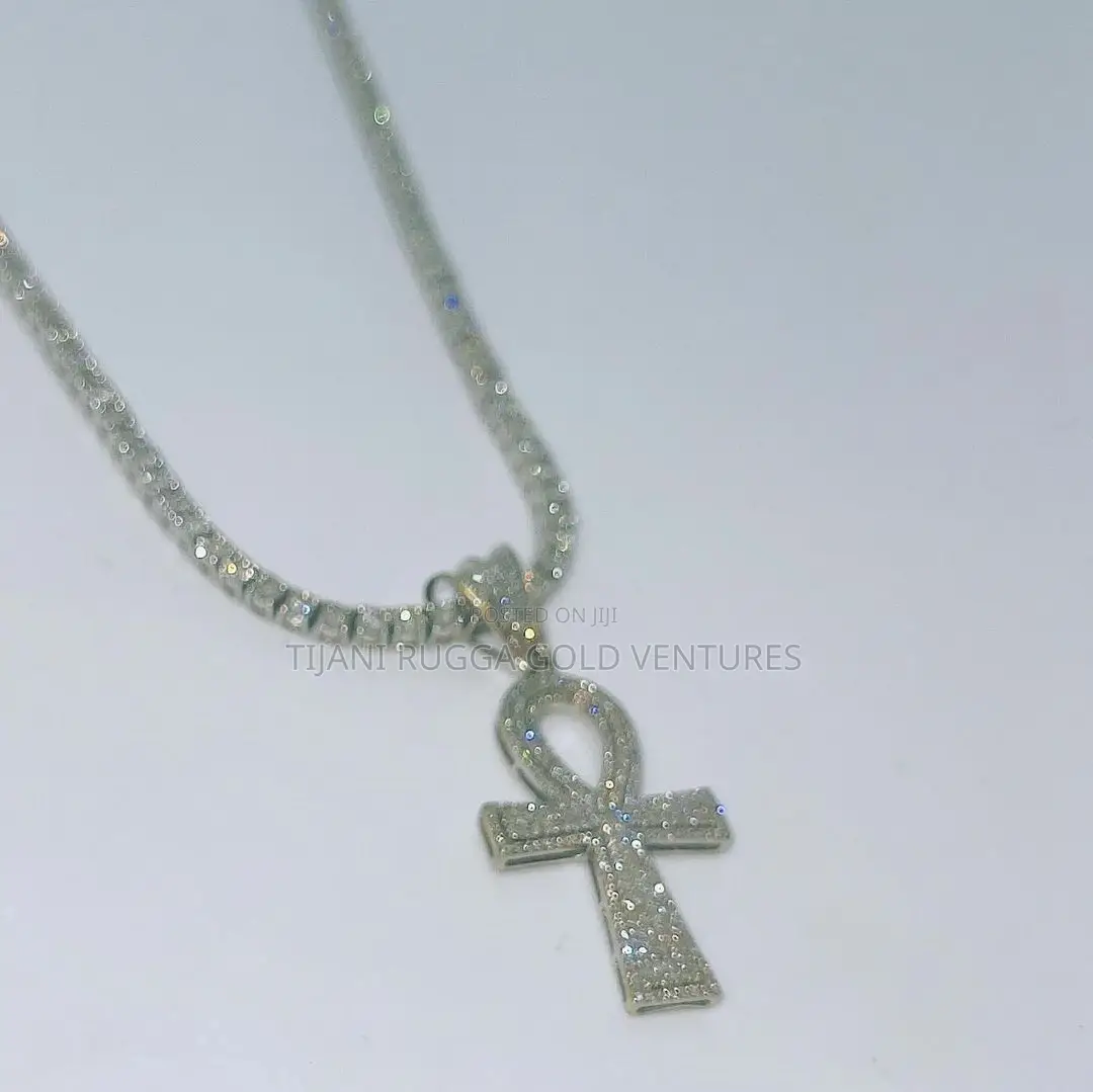 Pure VVS Diamond Necklace and Pendant