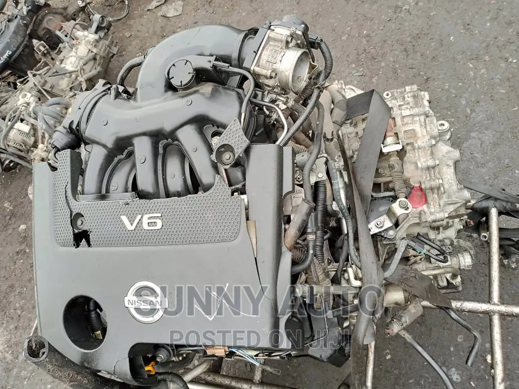 Complete 2.5L Engine and Gearbox From Nissan Teana (V6) 2010