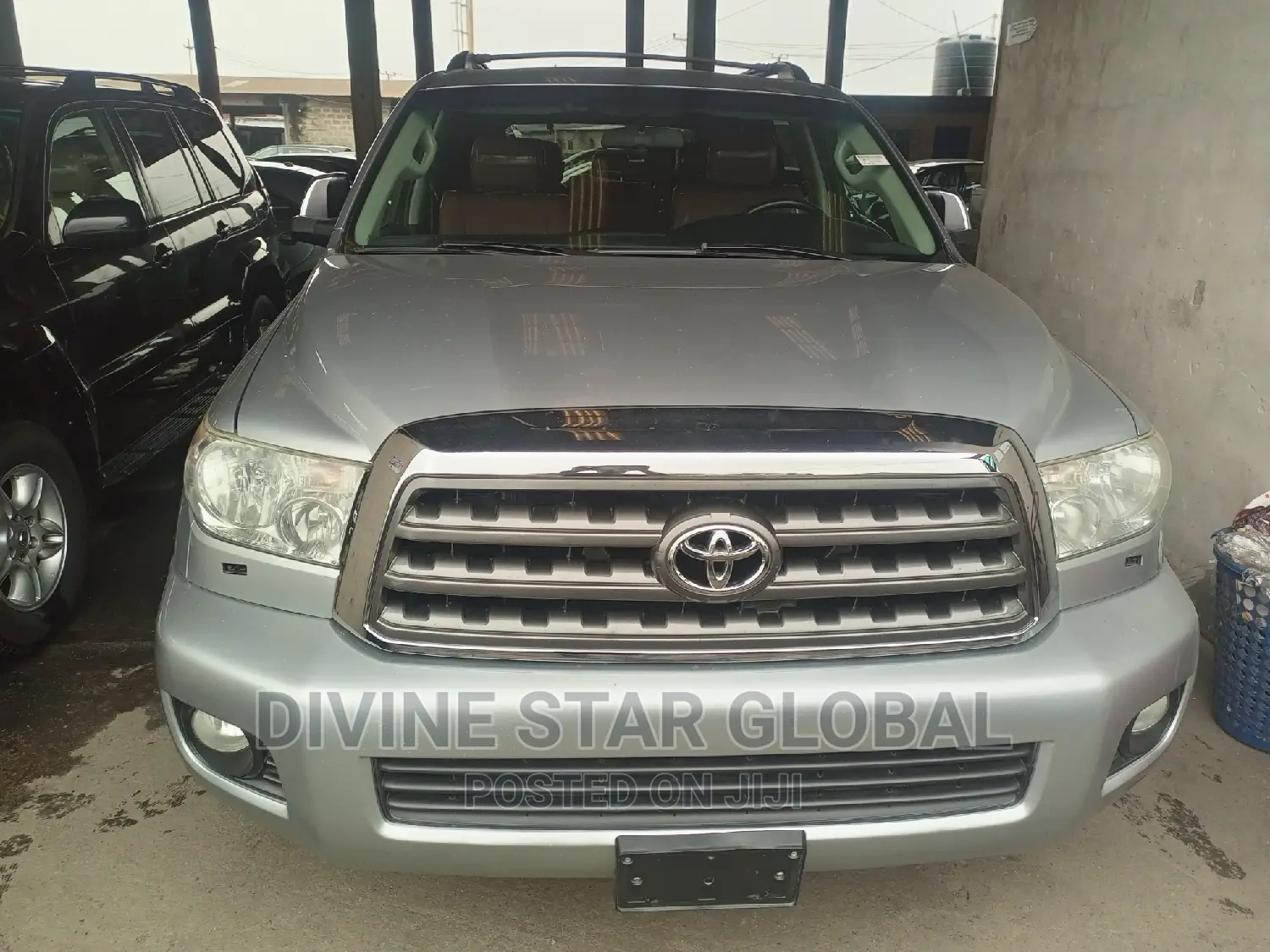 Toyota Sequoia 2015 Silver