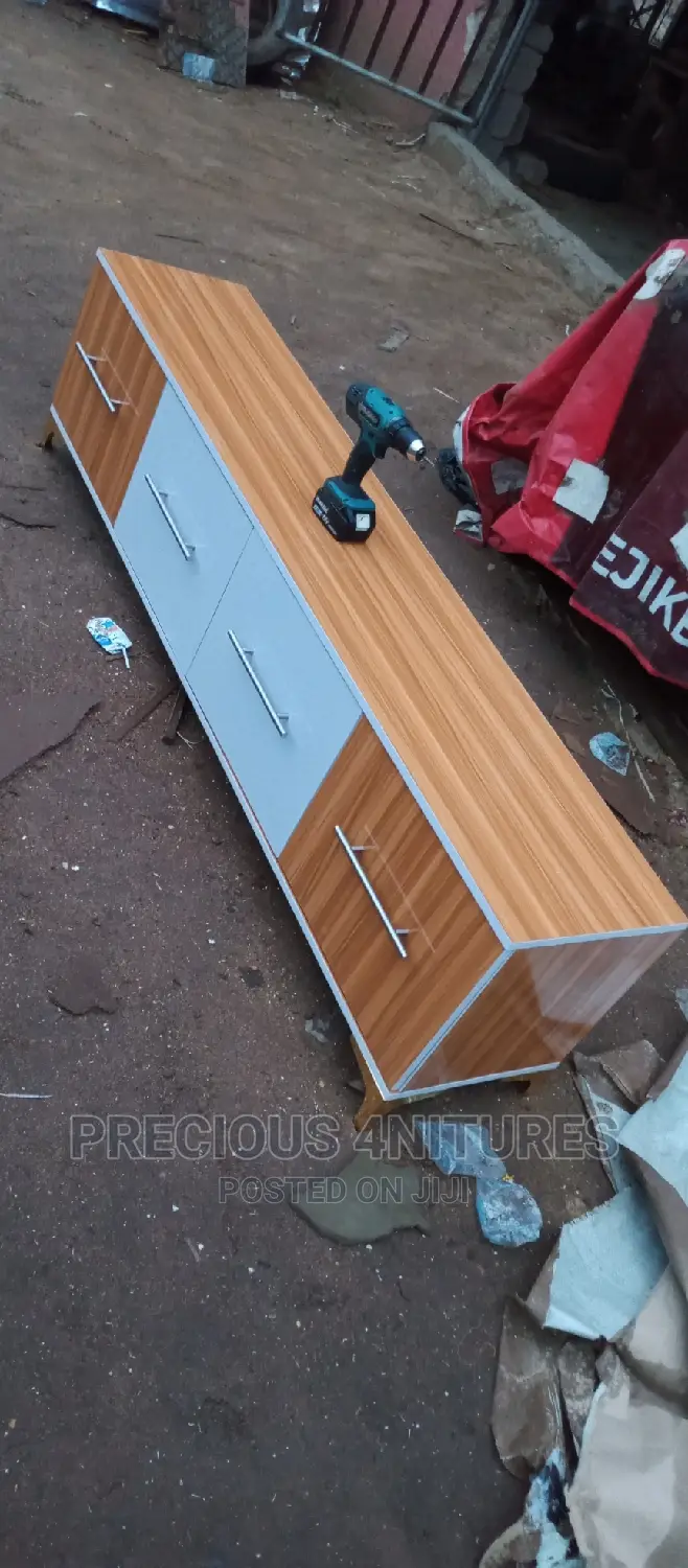 6ft TV Console