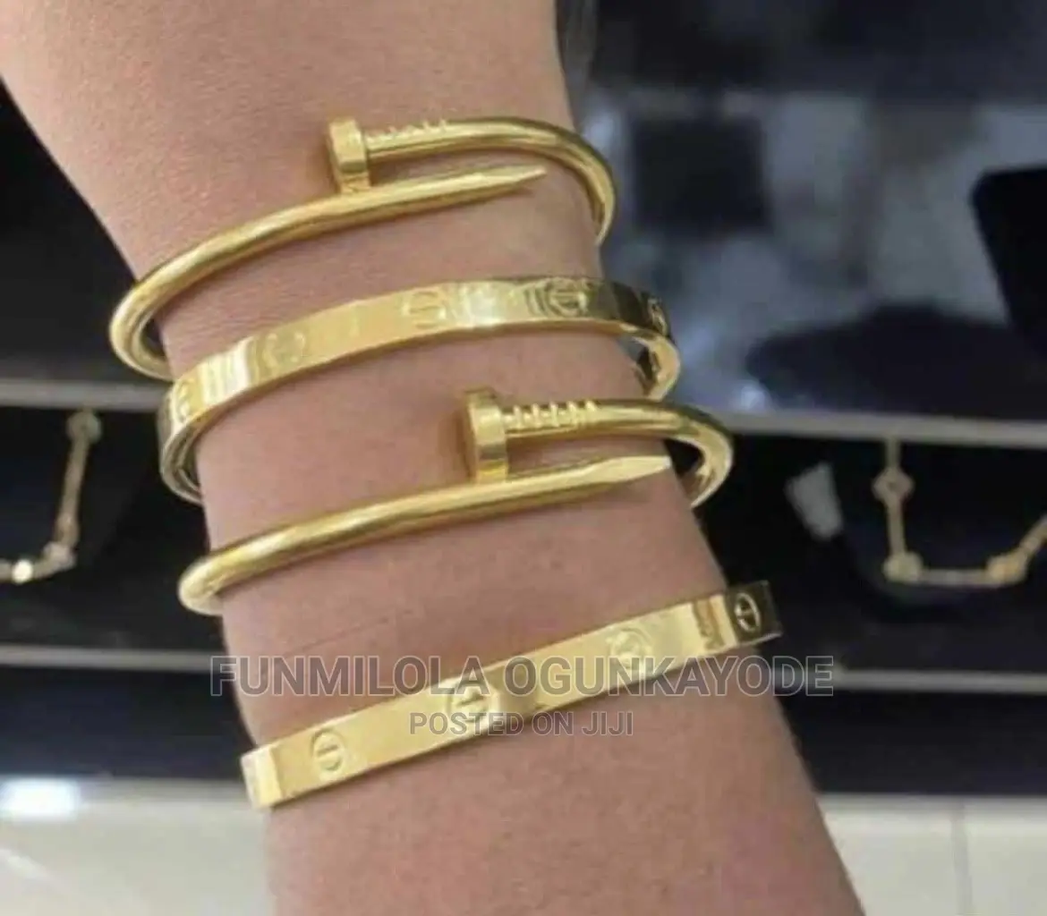 Fashion Woman Bracelet