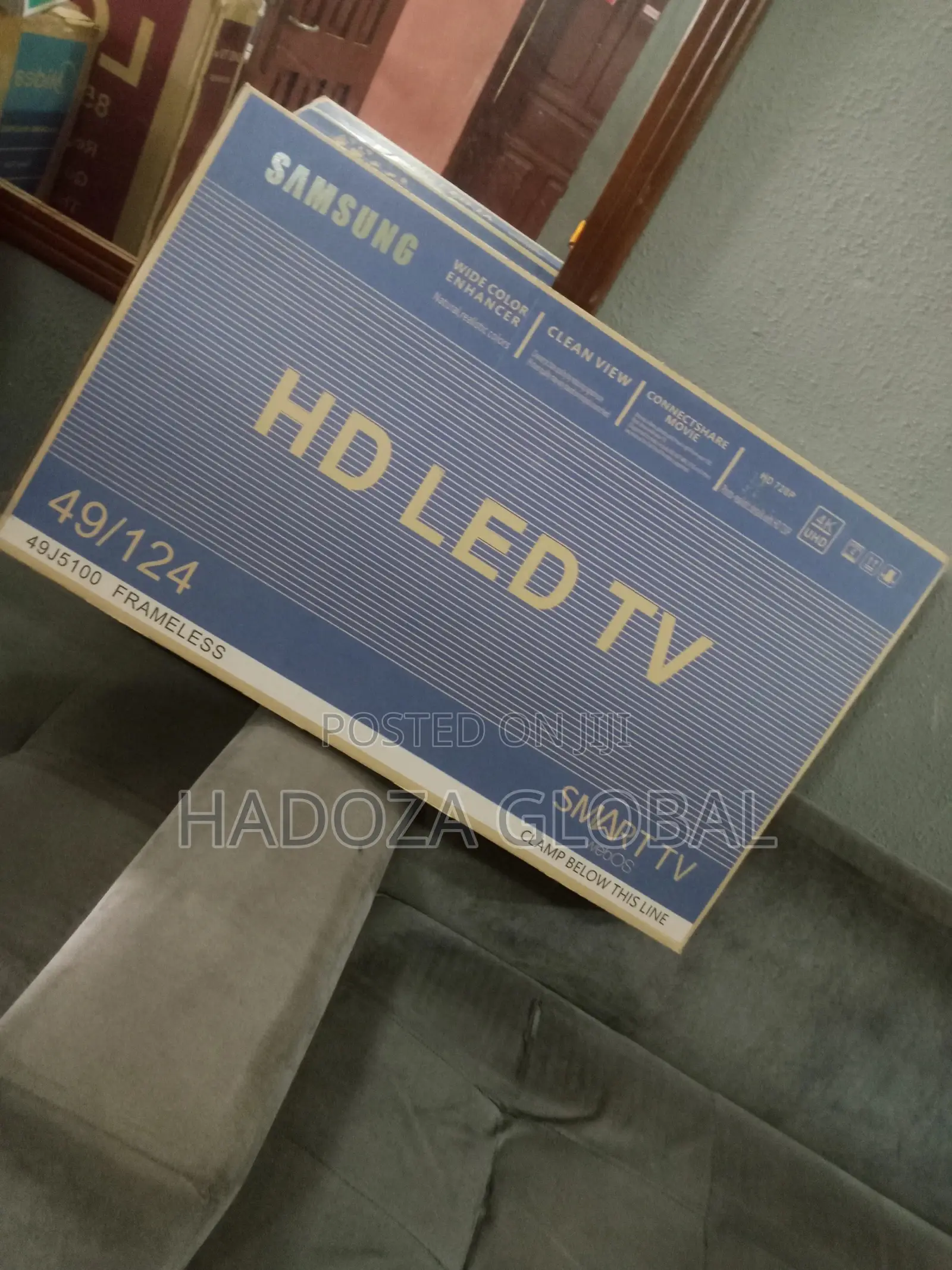 New 49J5100 Smart Tv, 49inches