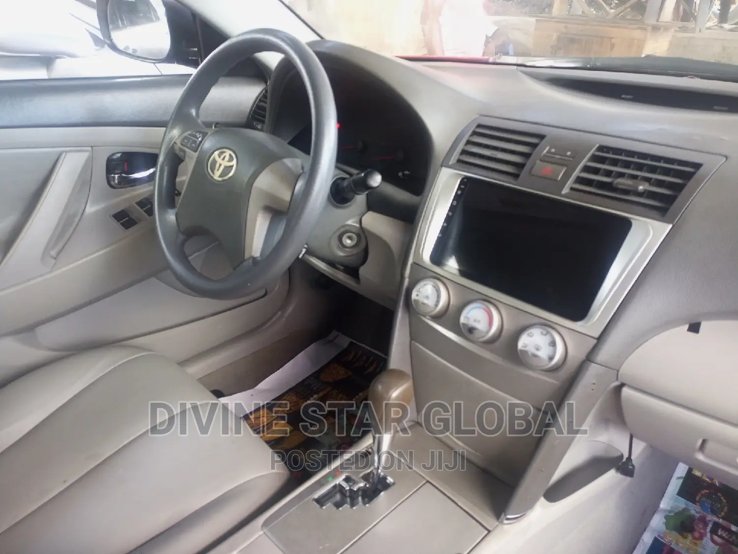 Toyota Camry 2010 Red