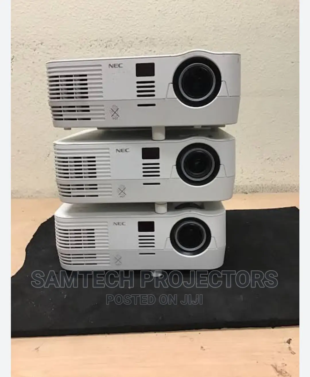 UK Used Portable NEC Projector 4 Meeting,Conference Room Etc