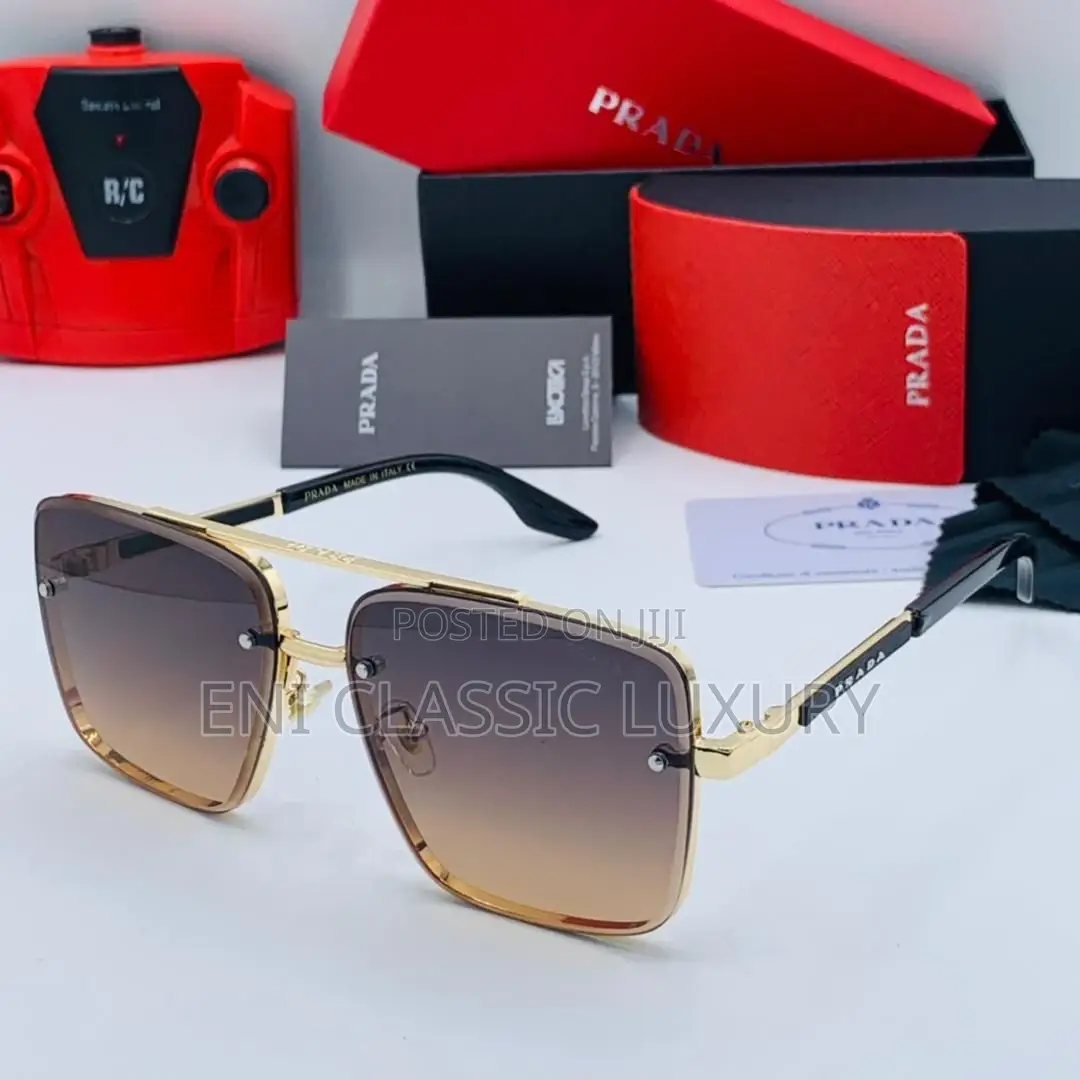 Original Luxury Outfit Prada Sunglasses Available in Store