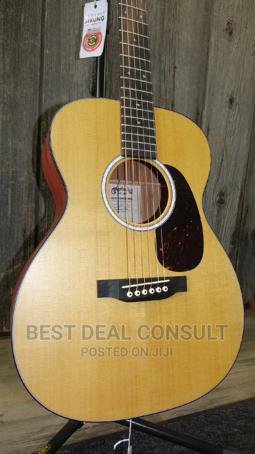 Acoustic Guitar for Sales at Cheaper Rate
